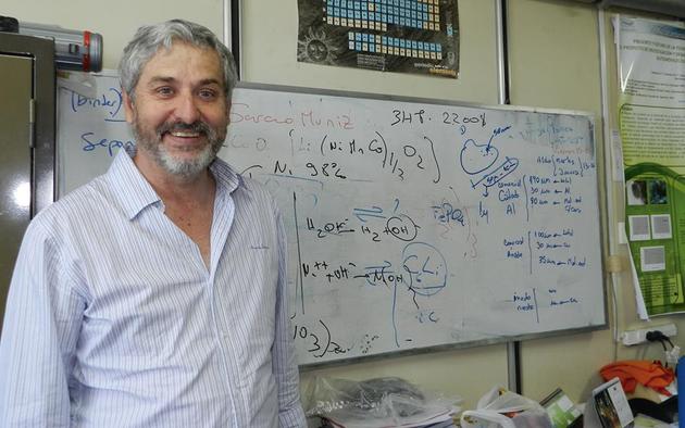 Dr Arnaldo Visintin