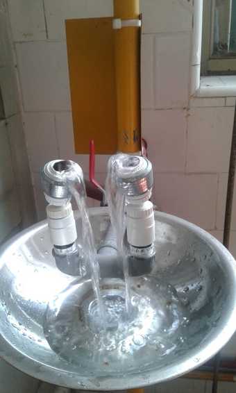 duchas-lavaojos 3